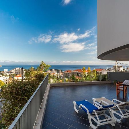 Апартаменти Virtudes Ocean View With Pool By Hr Madeira Фуншал Екстер'єр фото