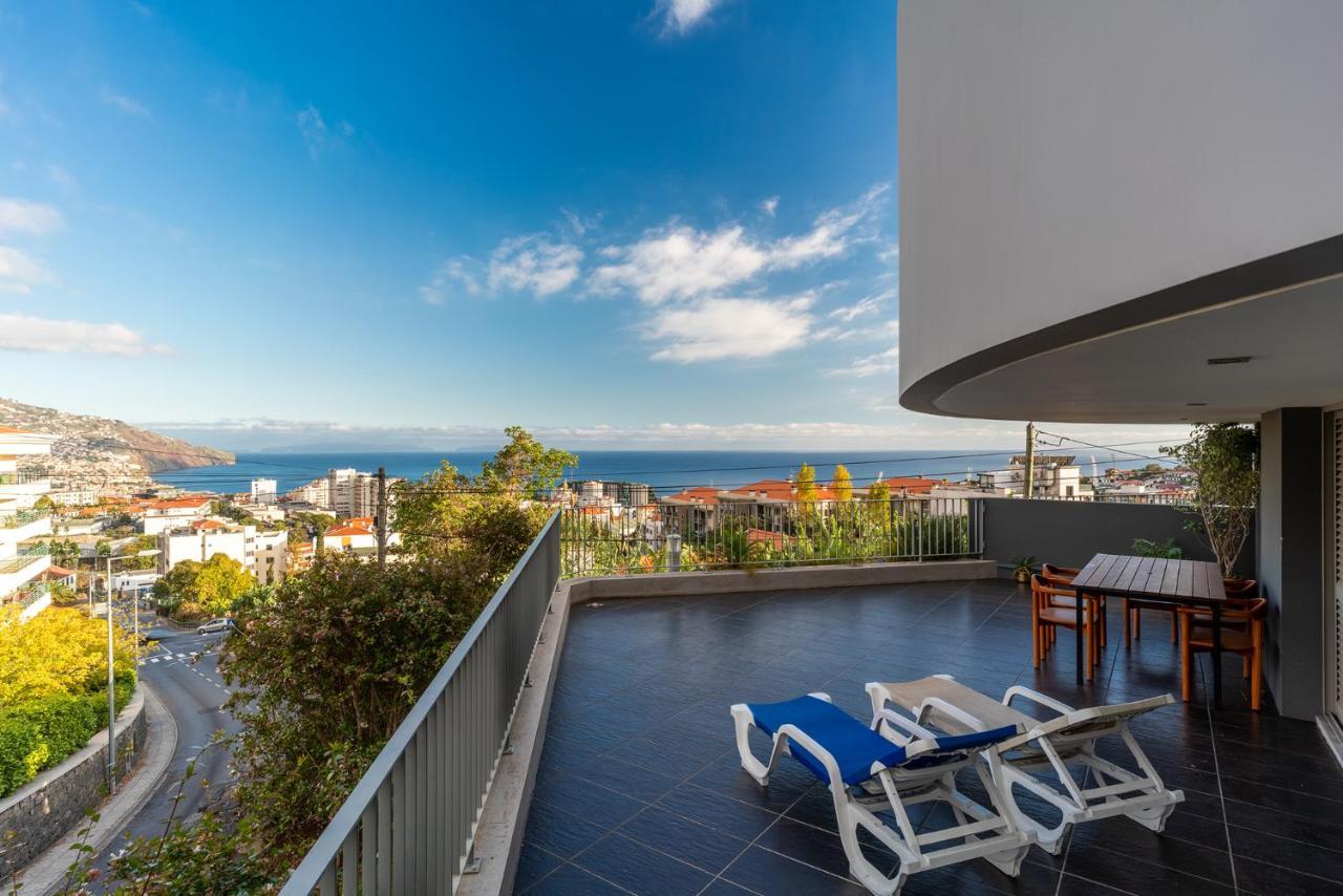Апартаменти Virtudes Ocean View With Pool By Hr Madeira Фуншал Екстер'єр фото